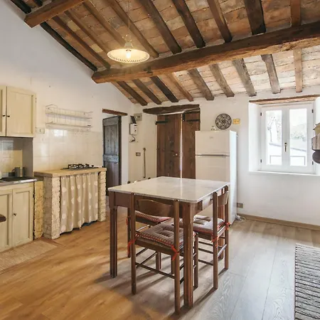 Holiday home Casale Grifondoro